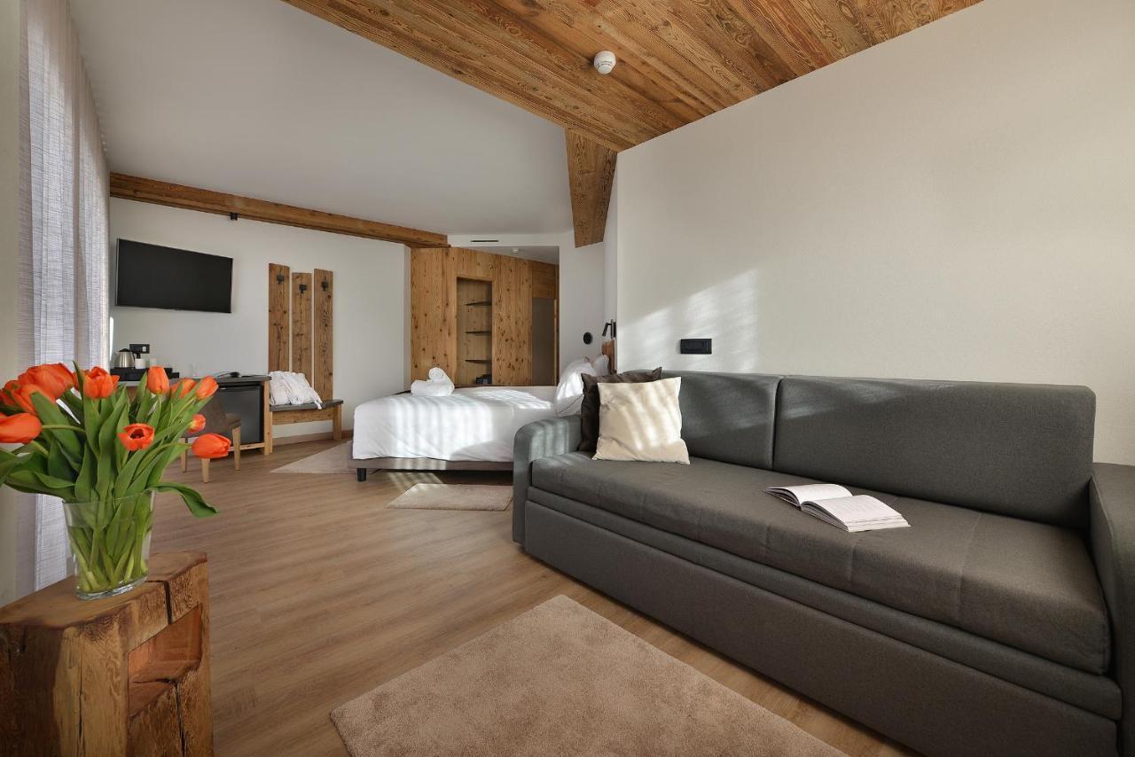 Hotel Bucaneve Livigno Exterior foto